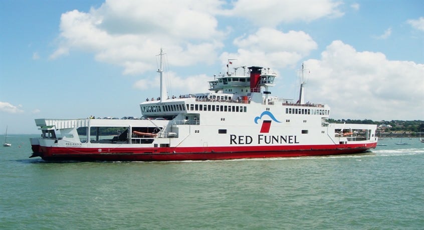 Red-Eagle-leaving-Cowes
